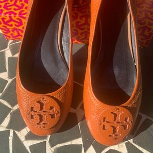 TORY BURCH BALLET FLATS